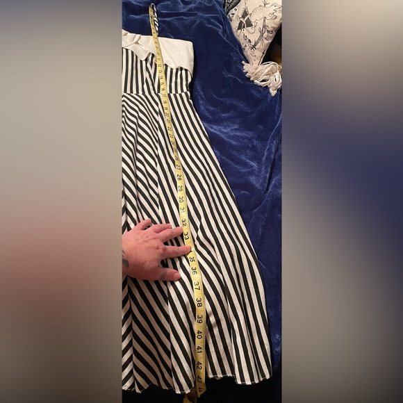 Striped Vintage Dress - Picture 8 of 8